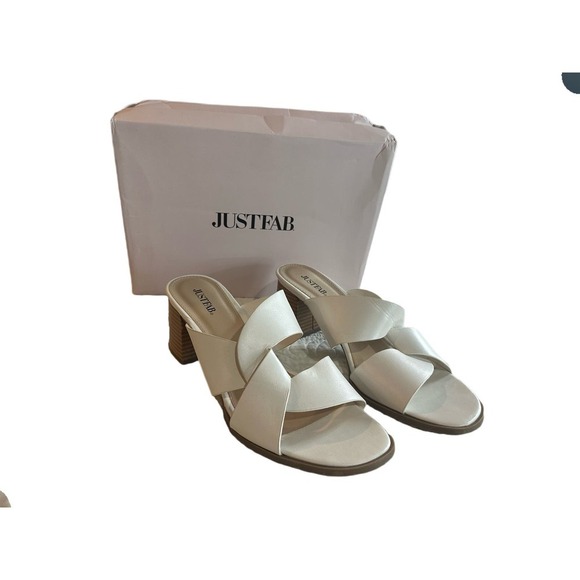 JUSTFAB White SlideOn Summer Shoes Sz. 11 - Picture 2 of 6
